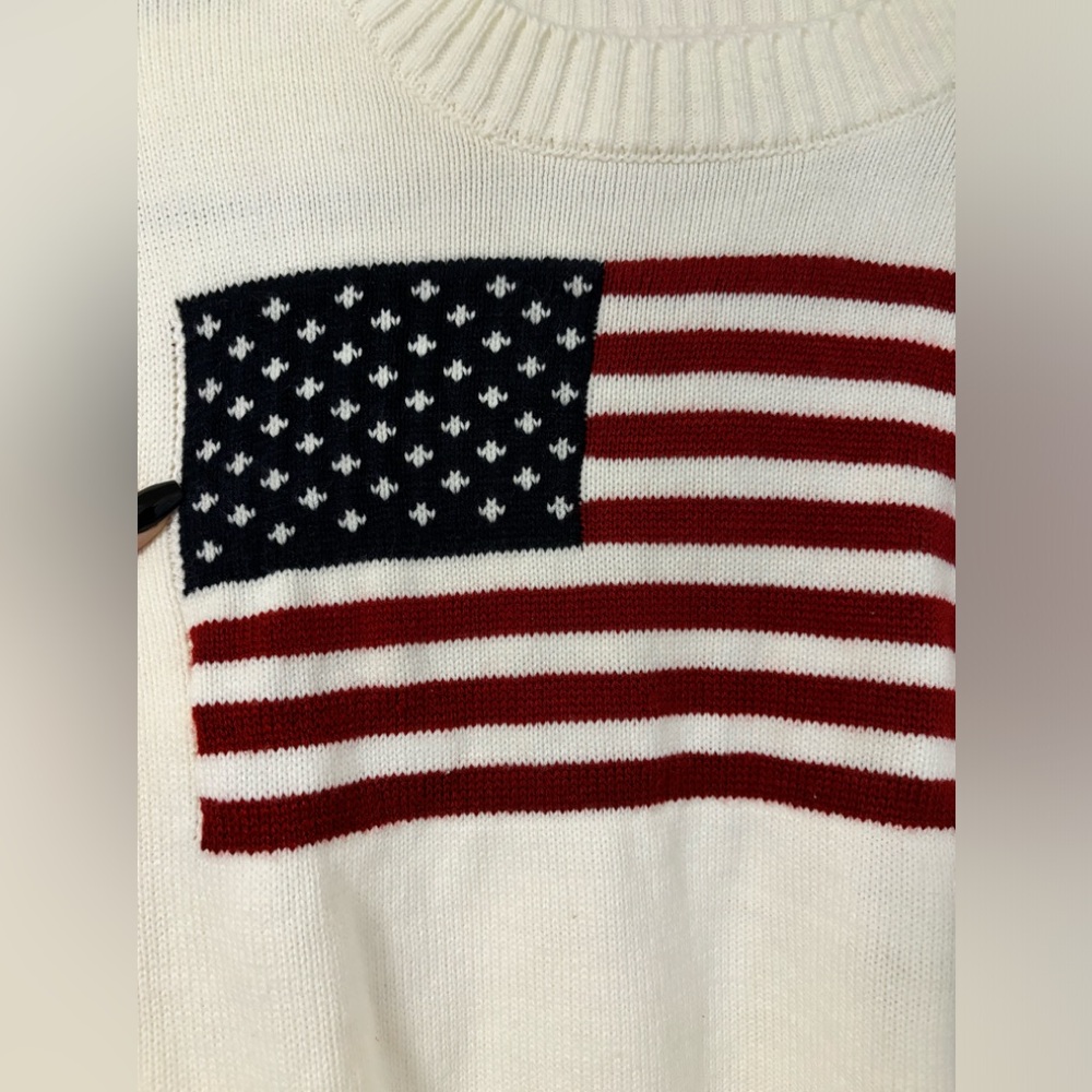 Amazon Cream Crewneck Sweater with Red and Blue Flag Motif - Picture 2 of 6